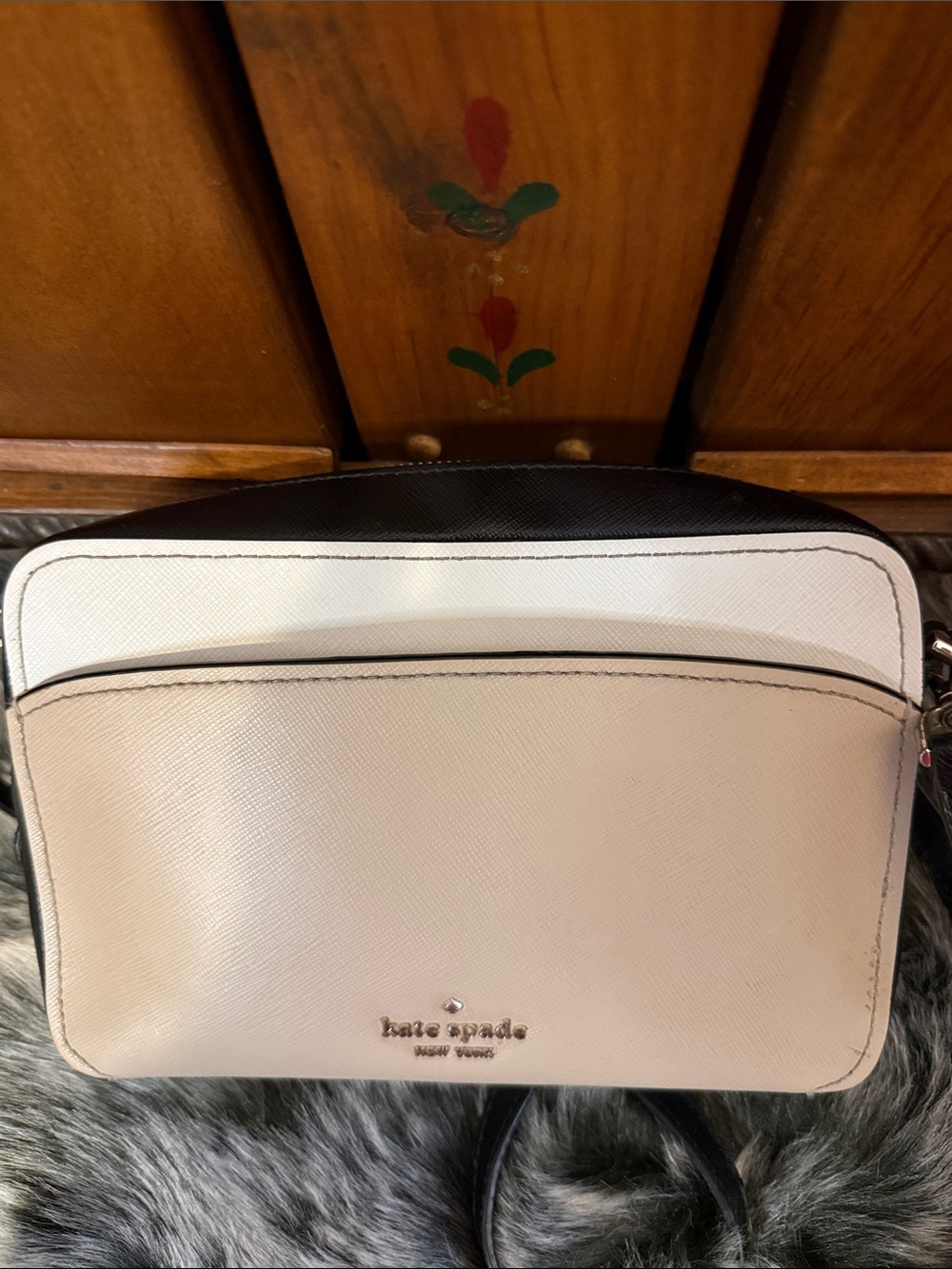 kate spade Three-Tone Black, cream, beige Crossbody Bag so classy and elegant
